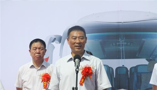 宇通集團(tuán)黨委副書記李遠(yuǎn)征致辭 宇通集團(tuán)黨委副書記李遠(yuǎn)征致辭