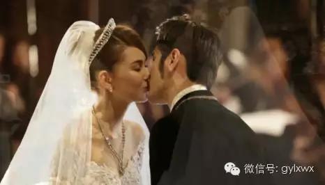 明星旅行糗事一籮筐 總有一個(gè)萌到你！