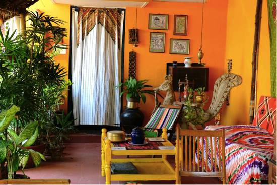 出國(guó)旅行 除了酒店還能睡在哪兒？