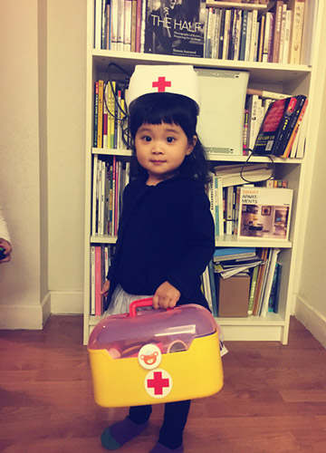 梅婷大女兒護士照曝光 梅婷大女兒護士照曝光