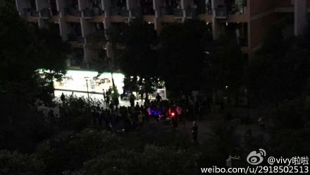 曝張藝興大學拍戲被趕 曝張藝興大學拍戲被趕