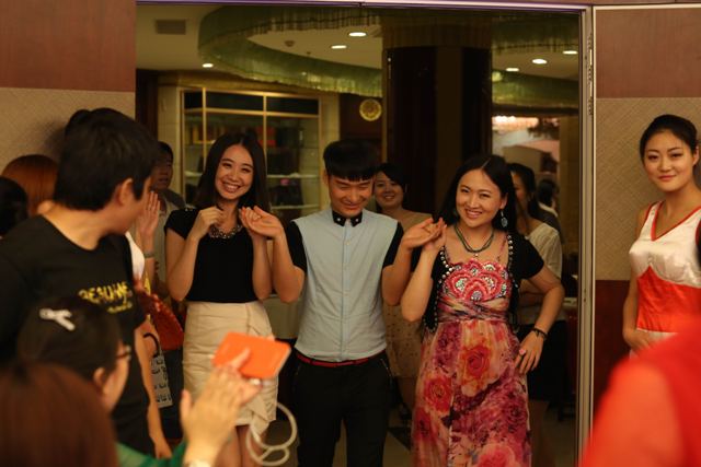 蔚藍(lán)、亞楠、安娜