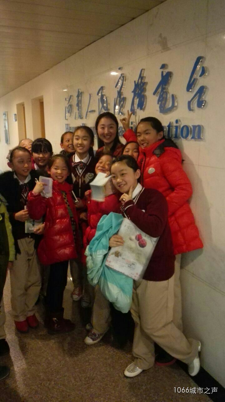 等長大了，我們也會(huì)和“卷卷貓”姐姐一樣美！