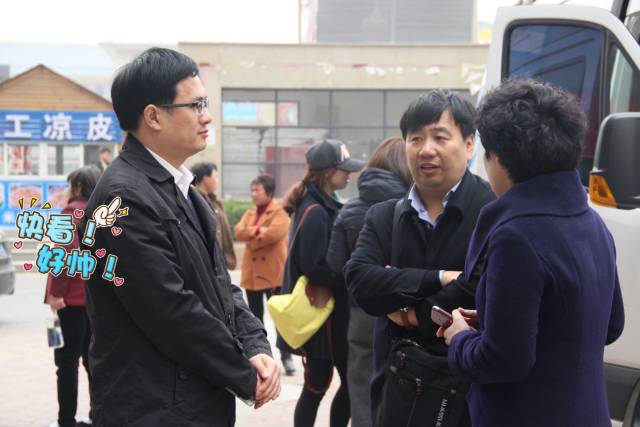 大BOSS徐紅曉總監(jiān)坐鎮(zhèn)，多方協(xié)調(diào)，HOLD住全場！