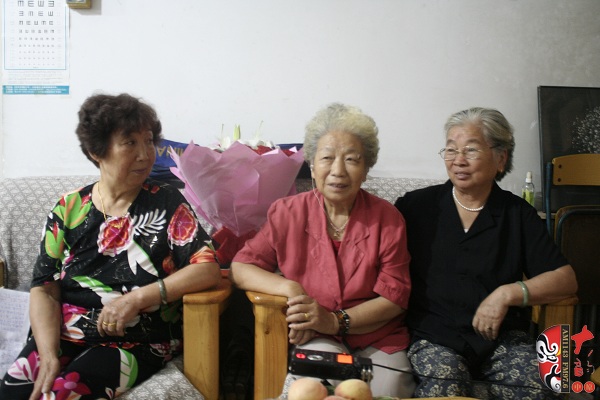 越調(diào)名老藝人雷桂花、劉巧蓮、劉玉蘭回首往事