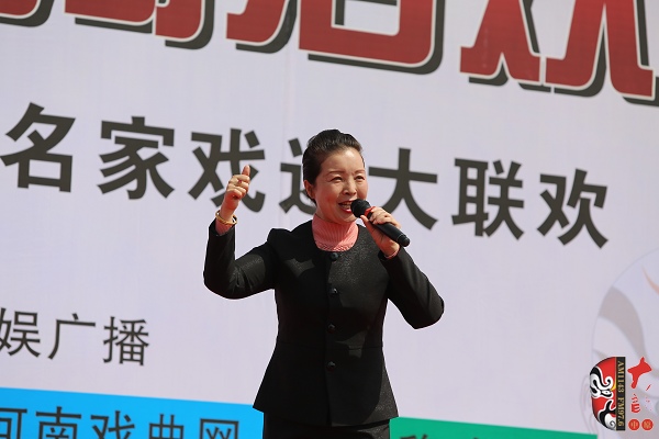 洛陽市豫劇院副院長、豫劇二團(tuán)團(tuán)長陳大華演唱豫劇《穆桂英掛帥》選段