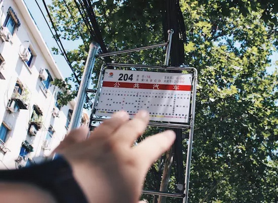 鄭州日常，公共汽車，最大眾的出行方式。