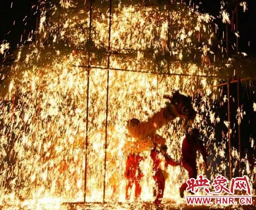 確山鐵花將登上萬眾矚目的春晚舞臺(tái)！