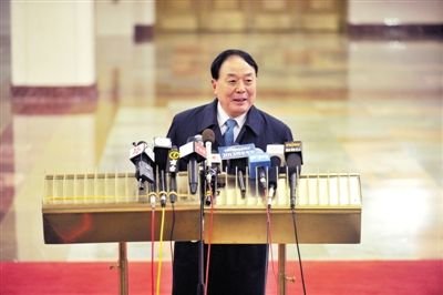 民航局長回應(yīng)機(jī)場建設(shè)熱:虧20億可帶動2萬億 民航局長回應(yīng)機(jī)場建設(shè)熱:虧20億可帶動2萬億