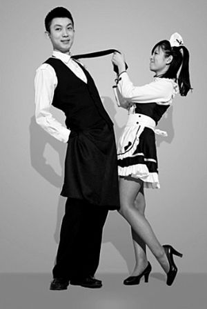 春秋航空發(fā)布的女仆裝效果圖。