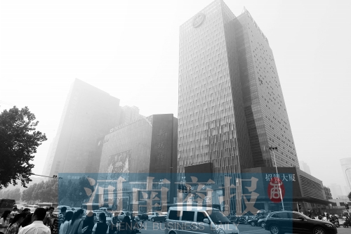 昔日關(guān)虎屯所在地，如今成鄭州最繁華地段之一 記者 鄧萬里/攝