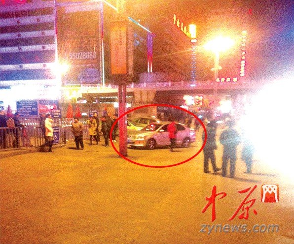 鄭州黑出租晝伏夜出 謊稱愛(ài)心車隊(duì)收高額車費(fèi)