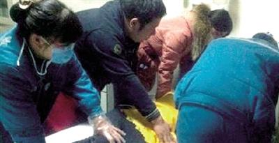 輕生女子終于獲救，目前情況穩(wěn)定。