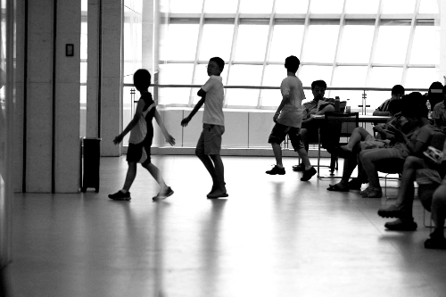 鄭州圖書館新館12日起暫不接待14歲以下兒童 鄭州圖書館新館12日起暫不接待14歲以下兒童