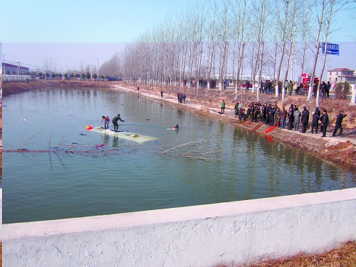 河南一客車發(fā)生交通事故 致11人不幸喪生 河南一客車發(fā)生交通事故 致11人不幸喪生