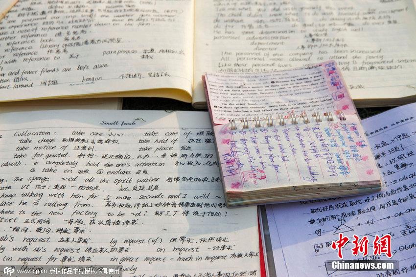 鄭州高校學(xué)霸齊曬課堂筆記 鄭州高校學(xué)霸齊曬課堂筆記