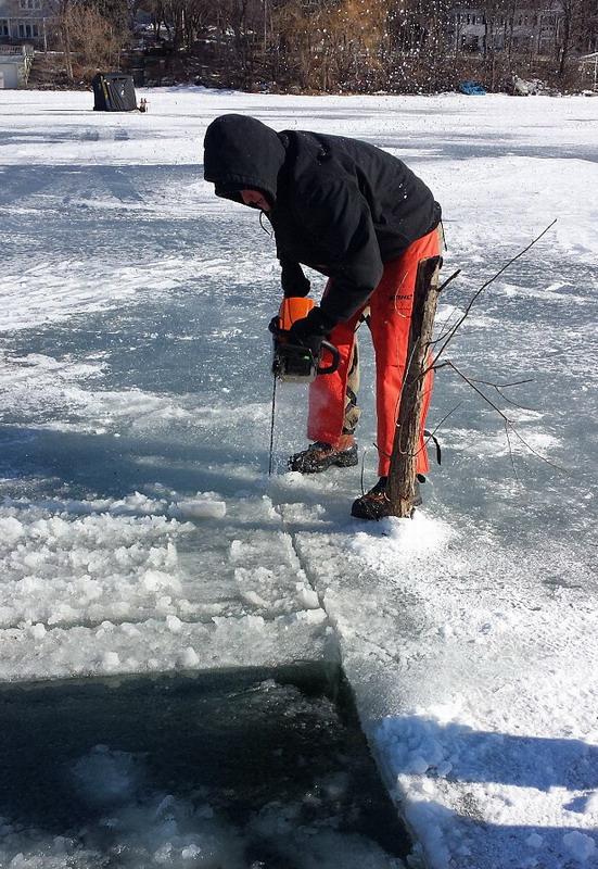 這是他們第二次嘗試復制英國巨石陣。（網(wǎng)頁截圖）