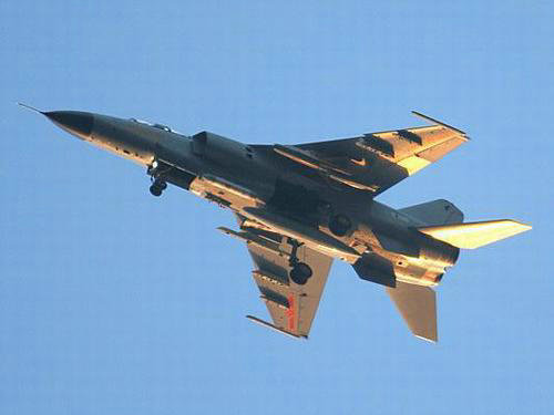 資料圖：進(jìn)行訓(xùn)練中國空軍飛豹戰(zhàn)機(jī)。