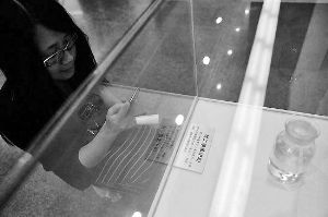 一個月前，昆明市博物館開展了一次煉油和石化科普展覽，就市民們非常關(guān)心的中石油云南煉油項(xiàng)目進(jìn)行科普和解讀，市民對PX尤為感興趣。