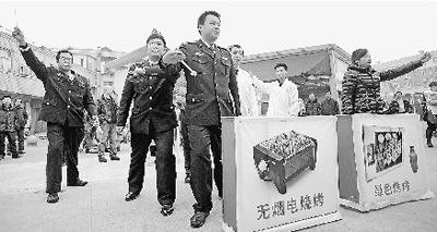 “小品執(zhí)法”。