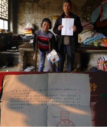 調查組成立8日仍未與家屬聯(lián)系，家屬擔心不了了之;警方未告知是否立案