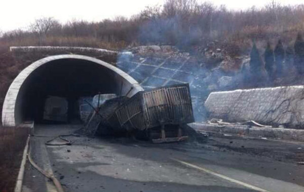 圖為事故現(xiàn)場。