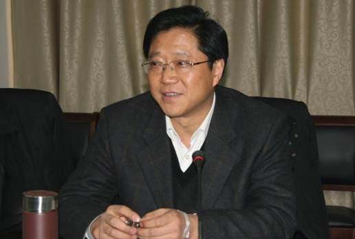 銅陵市委召開全市領(lǐng)導(dǎo)干部會(huì)議宣布安徽省委決定，提名銅陵市委副書記倪玉平為銅陵市人民政府市長候選人。