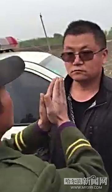 鄉(xiāng)干部開(kāi)車沖進(jìn)農(nóng)田攆野雞 8旬老農(nóng)阻攔被打倒