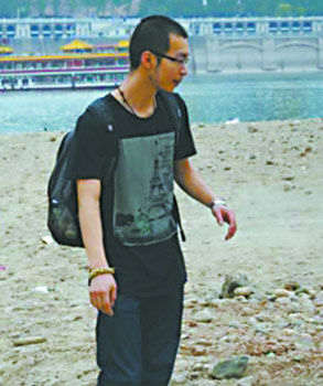 喜歡考古的小楊。受訪者供圖