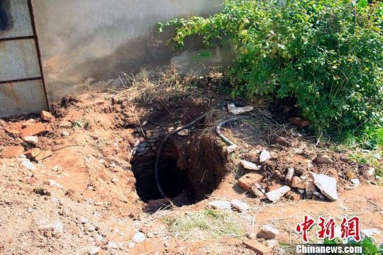 青海一失聯(lián)女生被殺后遭埋尸疑犯曾接受警方詢問(wèn) 青海一失聯(lián)女生被殺后遭埋尸疑犯曾接受警方詢問(wèn)