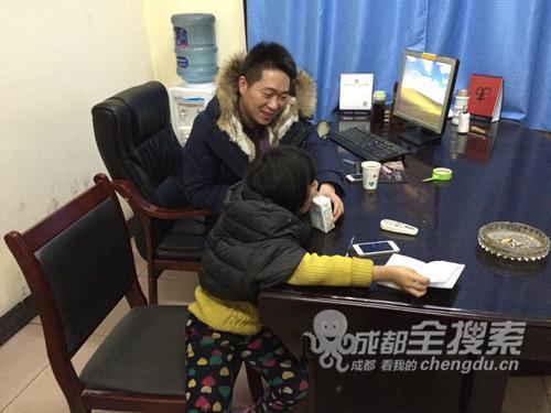 8歲女孩“拐”5歲小孩陪玩:包吃包住請客騎馬 8歲女孩“拐”5歲小孩陪玩:包吃包住請客騎馬