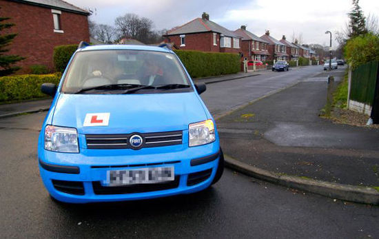 英國女子連考110次駕照仍未通過。