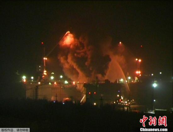 資料圖：2011年12月29日晚間，俄羅斯摩爾曼斯克州一艘名為“葉卡捷琳堡”號的核潛艇起火。