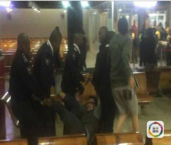 馬達加斯加航空公司罷工導(dǎo)致大批航班停飛，近百名中國旅客滯留當(dāng)?shù)? complete=