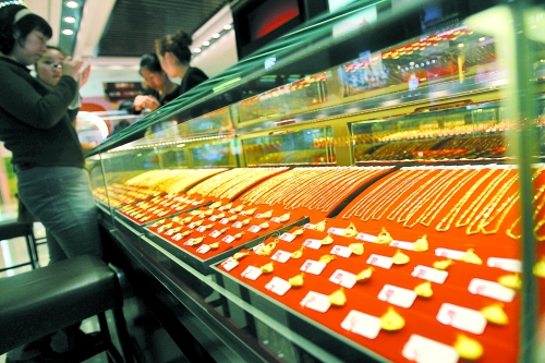 鄭州金飾均價(jià)半月跌至不到400元 鄭州金飾均價(jià)半月跌至不到400元