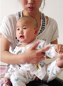 經(jīng)過幾個月治療，涵涵的病情好轉(zhuǎn)多了。