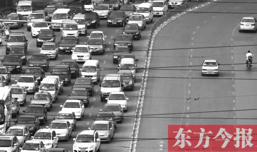 潮汐車道 鄭州也試試這招兒咋樣 潮汐車道 鄭州也試試這招兒咋樣