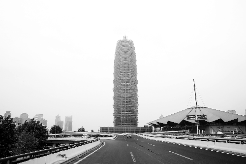 在鄭東新區(qū)CBD，“虛擬辦公室”業(yè)務(wù)已悄然出現(xiàn)　河南商報首席記者 楊東華/攝