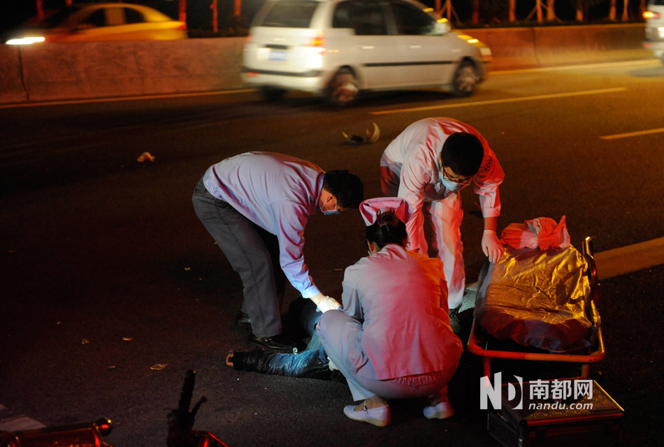 電動(dòng)車(chē)被撞引連環(huán)車(chē)禍