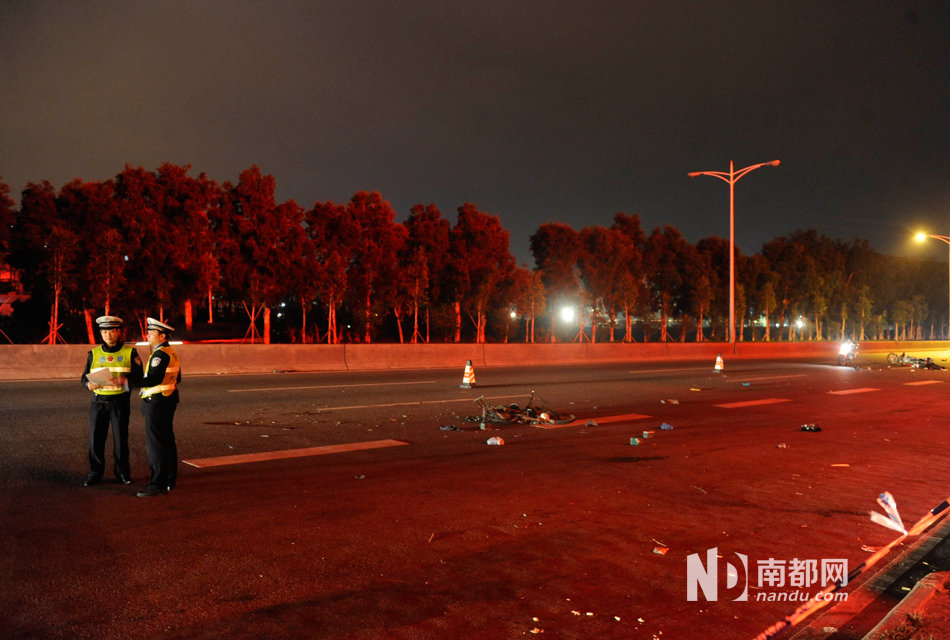 電動(dòng)車(chē)被撞引連環(huán)車(chē)禍