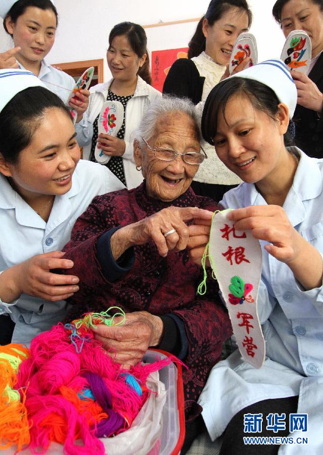 那些年，感動(dòng)過(guò)我們的母親