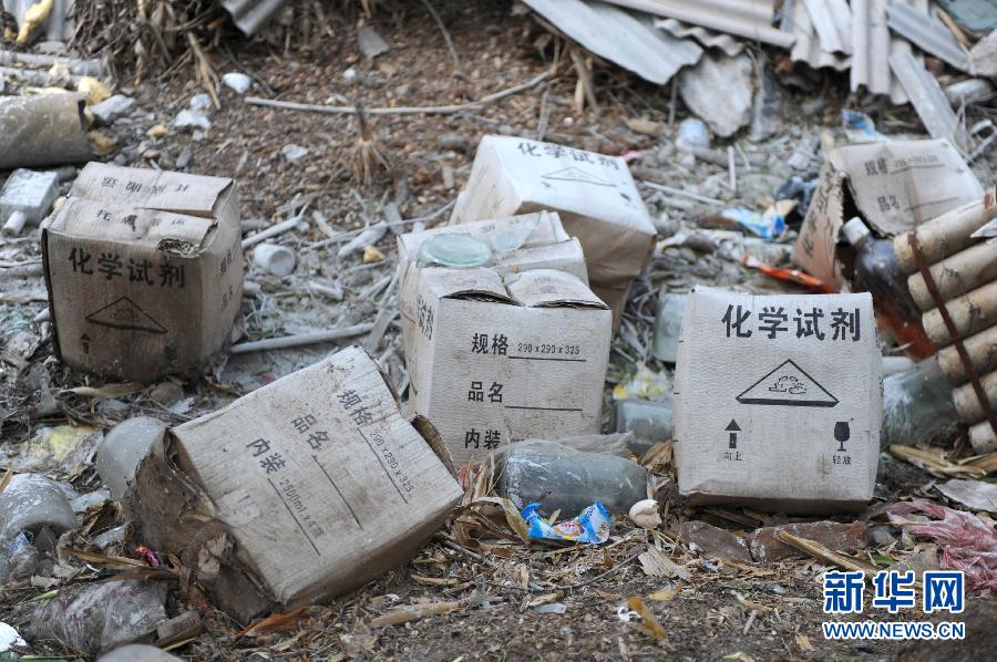 地下水成“綠茶”　污染二十多年該誰(shuí)治？