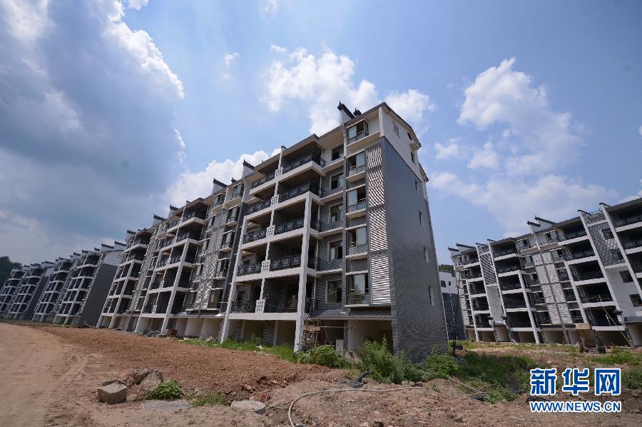 農(nóng)場(chǎng)棚戶區(qū)的最后留守家庭：留下的是回憶，迎來的是幸福