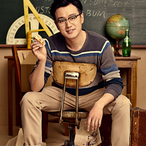 佟大為玩校園復(fù)古風