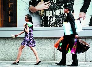 香港購物，普遍低于平日八折