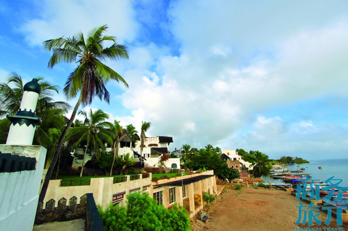 海風(fēng)椰影里的拉姆島。