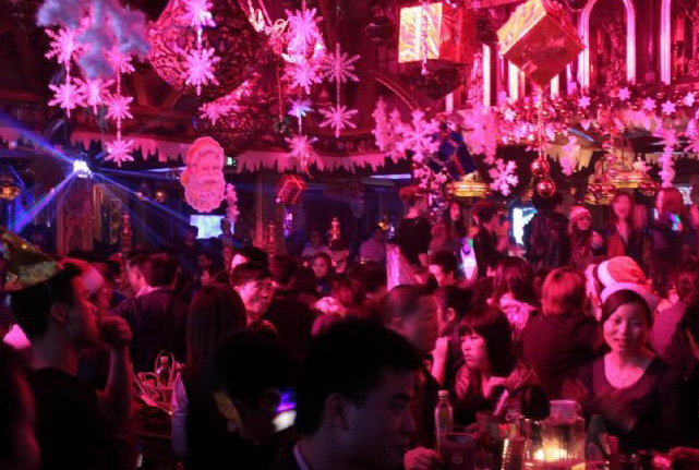 再不狂歡就老了！鄭州圣誕狂歡大攻略