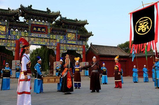 湯陰岳飛廟羑里城再現(xiàn)“宋代民俗”“商周風(fēng)情” 湯陰岳飛廟羑里城再現(xiàn)“宋代民俗”“商周風(fēng)情”