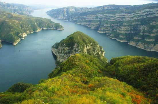 到黃河三峽“飛”黃河、拜孔子、探溶洞