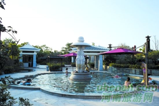 花都溫泉，從天空下走到房間里